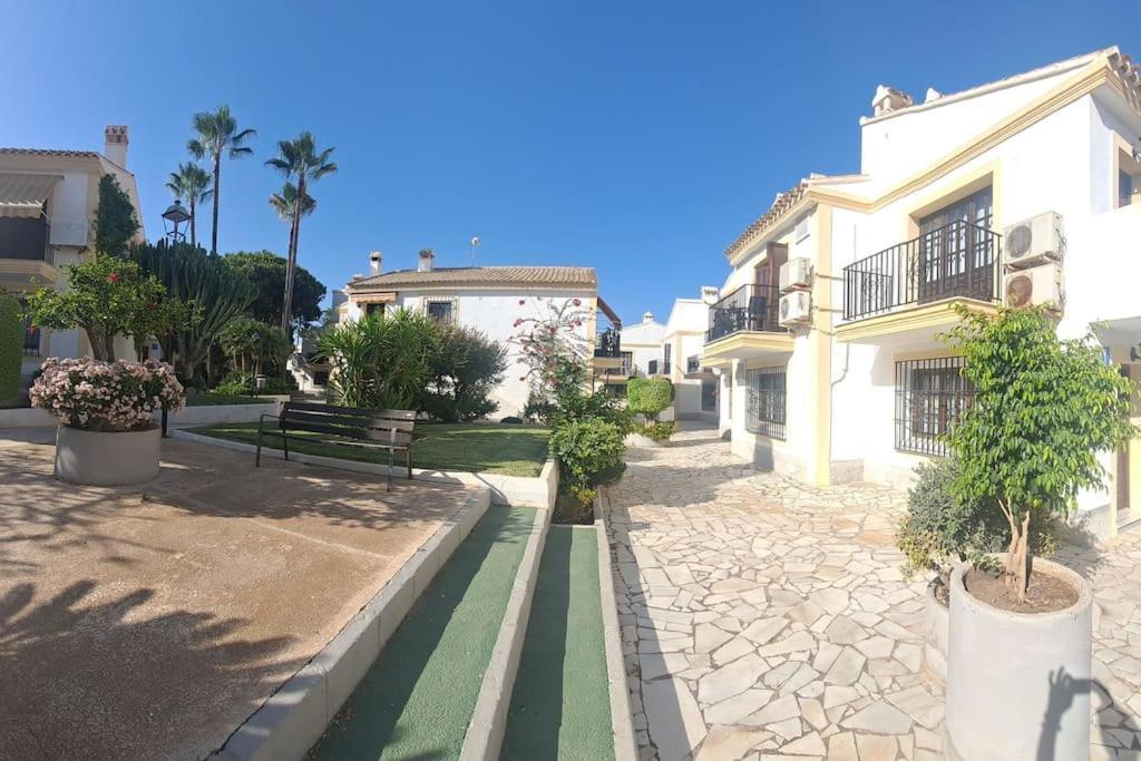 Vera Shore 4 Persons 2 Pools And Beach 200 M المظهر الخارجي الصورة